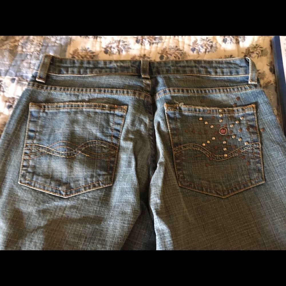 NWT Swarovski & Jewel Streets Ahead Boho Jeans - Picture 6 of 10